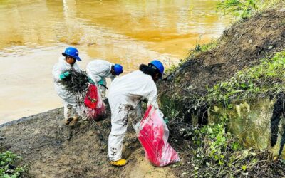Esmeraldas, un mes después: crisis ambiental, alerta humanitaria y el miedo a un nuevo derrame